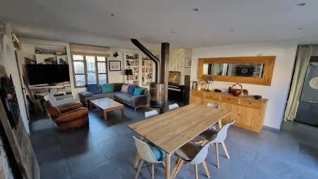 Magnifique Villa en Plein Cœur du Centre Ville de Palavas !! Отели в г. Палава-Ле-Фло