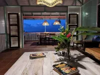 Black Pearl Estate. Unique Caribbean home Отели в г. Ла Феиллет