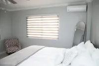 Anayah's Place - 2bed condo Port of Spain- spectacular ocean view, WiFi, AC Hôtels à : 