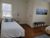 Peaceful House, Calming Gardens + Kitchen + Wi-Fi