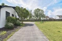 Cozy 2BR 2BA 5 min to lake 20 min to downtown CLT Hôtels à : Steele Creek