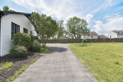 Cozy 2BR 2BA 5 min to lake 20 min to downtown CLT Hotel in zona Charlotte Premium Outlets