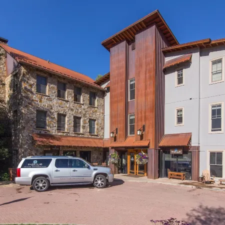 River Club 105 by Alpine Lodging Telluride
