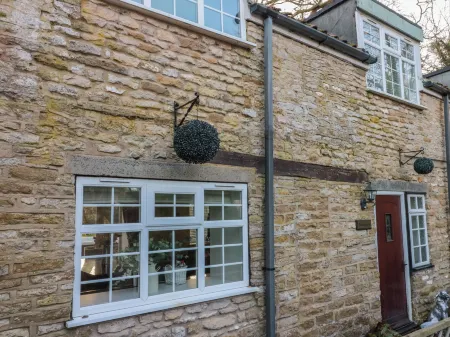 The Coach House Отели в г. Эбберстон энд Йедингем