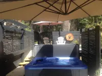 Salt Spring Carriage House B&B Hotels in Salt Spring Island