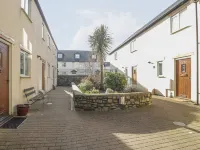 7 Malt House Court