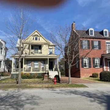 Hanna House Bed & Breakfast
