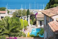 L' Escapade Hôtel & Restaurant Hotels in Le Pradet