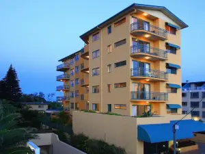 Sunshine Towers Boutique Apartments