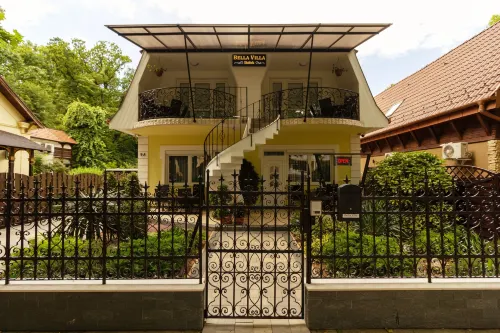 Bella Villa Hotels in Siófok