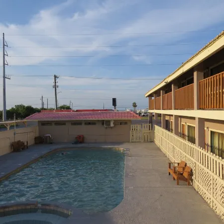 Executive Inn Laguna Vista