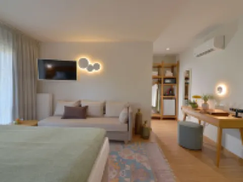 Mirivili Rooms & Suites Hotels in Chalandri