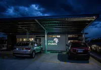 Trip Motel Gatton - Motels
