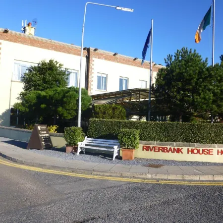 Riverbank House Hotel