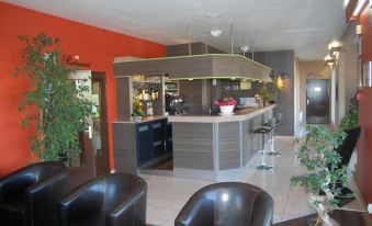 Logis Hotel des Portes de Meuse