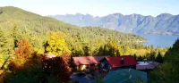 Artisan Suites on Bowen Hotels in Gibsons