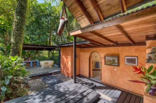 Tree House Lodge Hotels in 