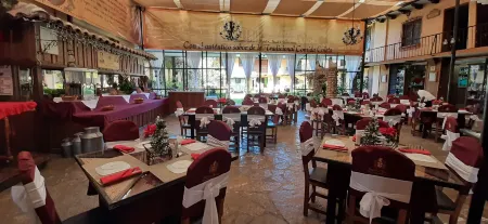 Hotel Temático Mision Colonial