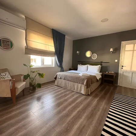 Beige Rooms