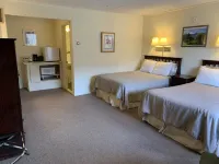 Ledge Rock at Whiteface Hotels in Jay