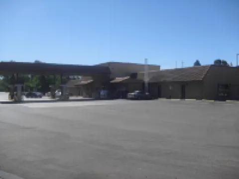 Creekside Lodge