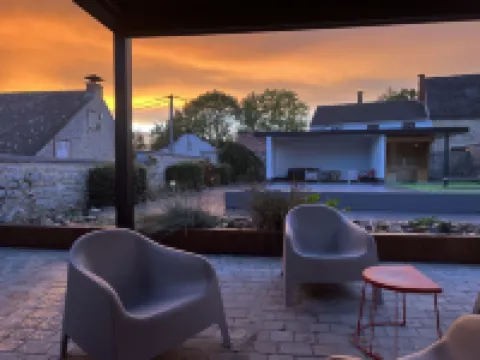 Le Presbytère de Sautour Hotels in Philippeville