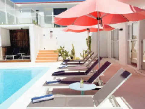 Tessa's on the Beach Hotels in Bilinga