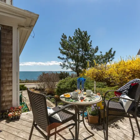 Inn on the Sound