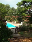 Mountain Harbor King Guest Room on Lake Ouachita - Pools