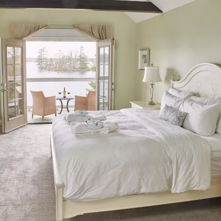 Rawley Resort, Spa & Marina Hotels in Simcoe County