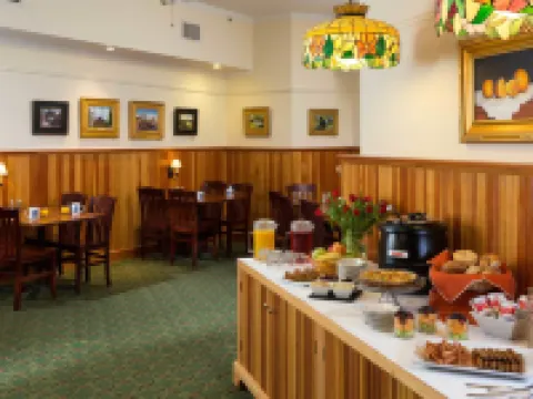 Lord Camden Inn Hotels in Knox County