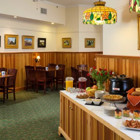 Lord Camden Inn