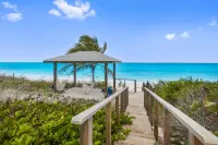 Seahaus • Newly Renovated Luxury Beachfront Home •