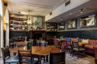 Coach & Horses Hotel Hotel di Kew