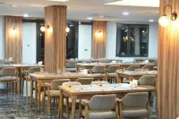 dayman hotel - breakfast