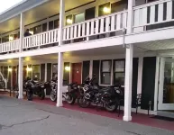 Briarwood Motor Inn Các khách sạn ở 