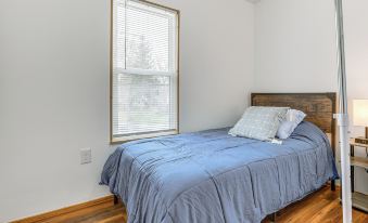 Charming Home - 2 Mi to Niagara Falls State Park!