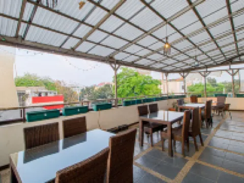 Bantal Guling Alun Alun Bandung Hotels in Regol
