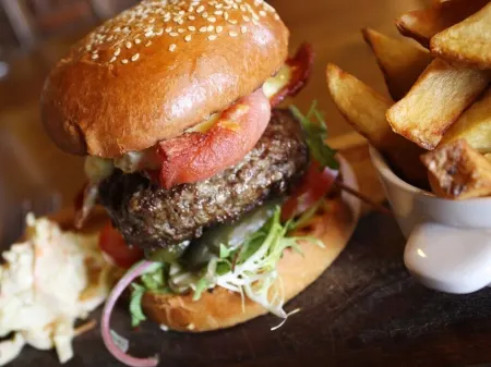 The Ram at Tivetshall Отели в г. Diss