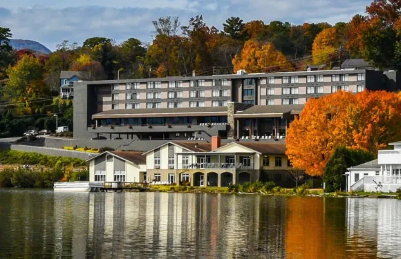 朱娜露絲卡湖會議和高爾夫度​​假村