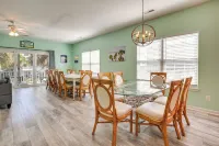 Walk to Ocean & Pier: Surfside Beach House w/ Pool - Wifi