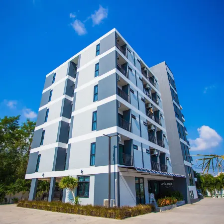 Promsook Apartment