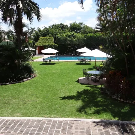 Hotel de Cuautla Отели в г. Куаутла