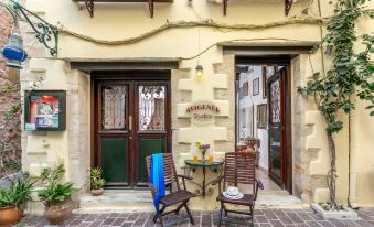 Ifigenia Rooms Studios