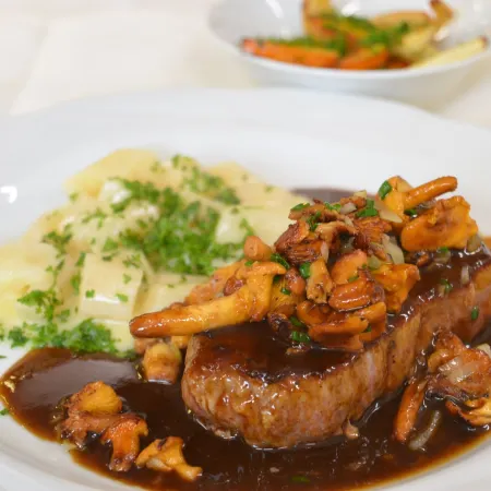 Castell Hotel & Restaurant