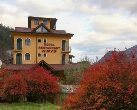 Kris Hotel Hotels in Smolyan