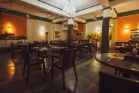 Match Resort - parking