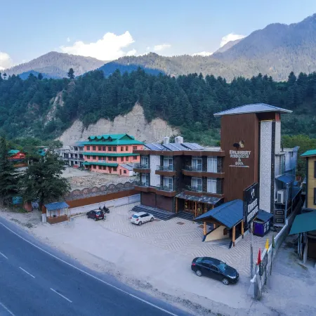 Mulberry Resort Centrally Heated Boutique Retreat