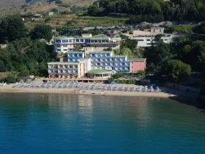 Summit Hotel