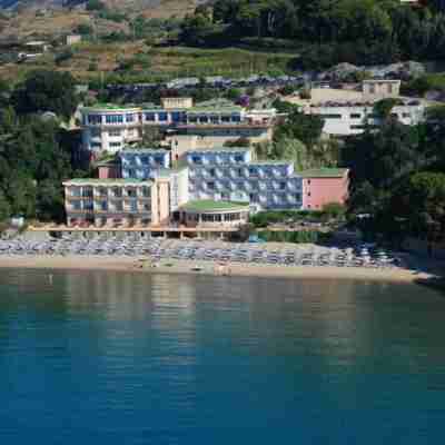Summit Hotel Hotel Exterior